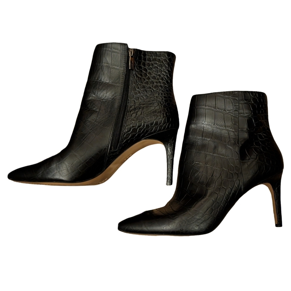 Vince Camuto Leather Ankle Boots 10 - Picture 16 of 16